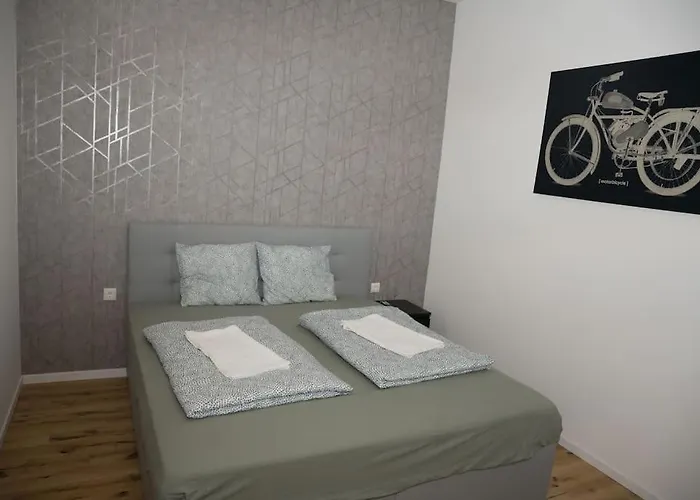 Rrooms City Smart A